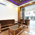 Oyo Hotel Ska Hometel