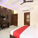 Oyo Hotel Ska Hometel