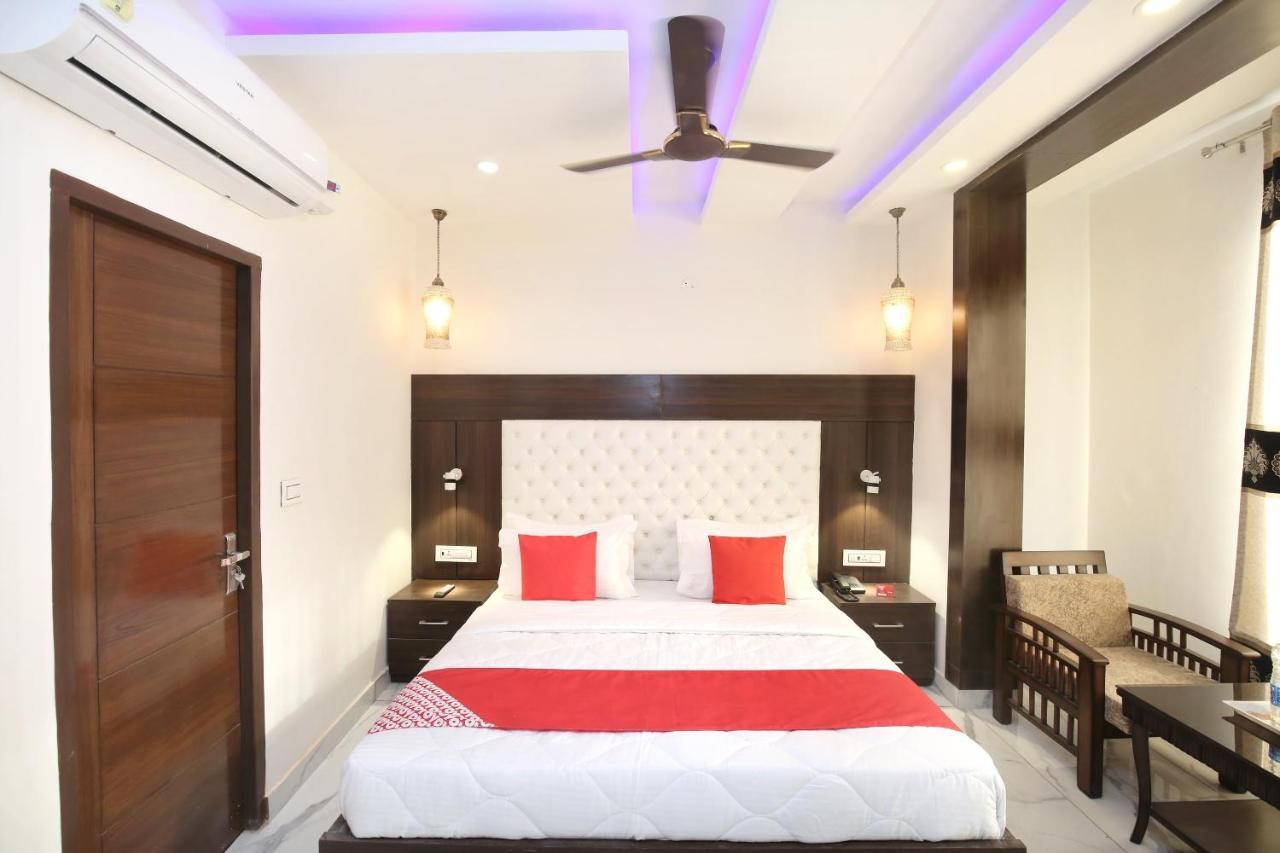 Hotel Oyo Ska Hometel